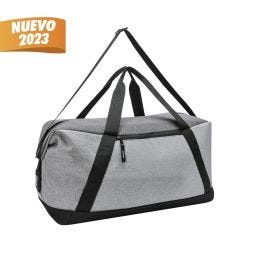 Código SIN 996 MALETA BRUSELAS Bolsa principal y frontal con cierre. Incluye broches laterales para expandir maleta y correa ajustable. Material Poliéster Medida 52 x 26 x 26 cm