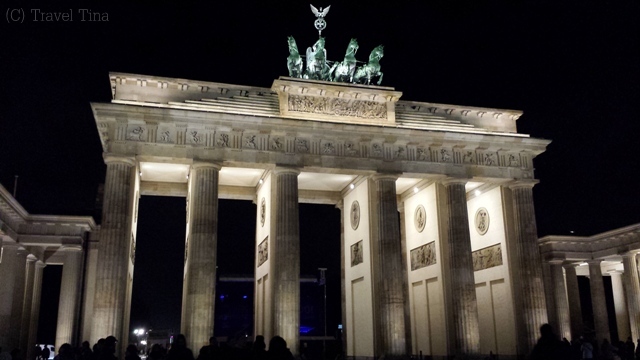 Leider kein Weihnachtsmarkt am Brandenburger Tor - dennoch immer wieder sehenswert!