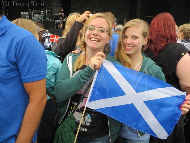 Happy Scotland Girls.