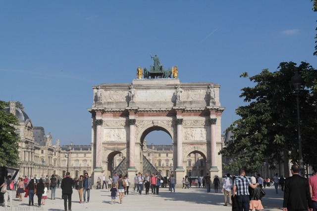 Auf dem Weg zum Louvre.