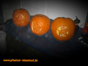 Halloween_Kürbis_Motive_Vorlagen_Hexe_Geist_Zombie