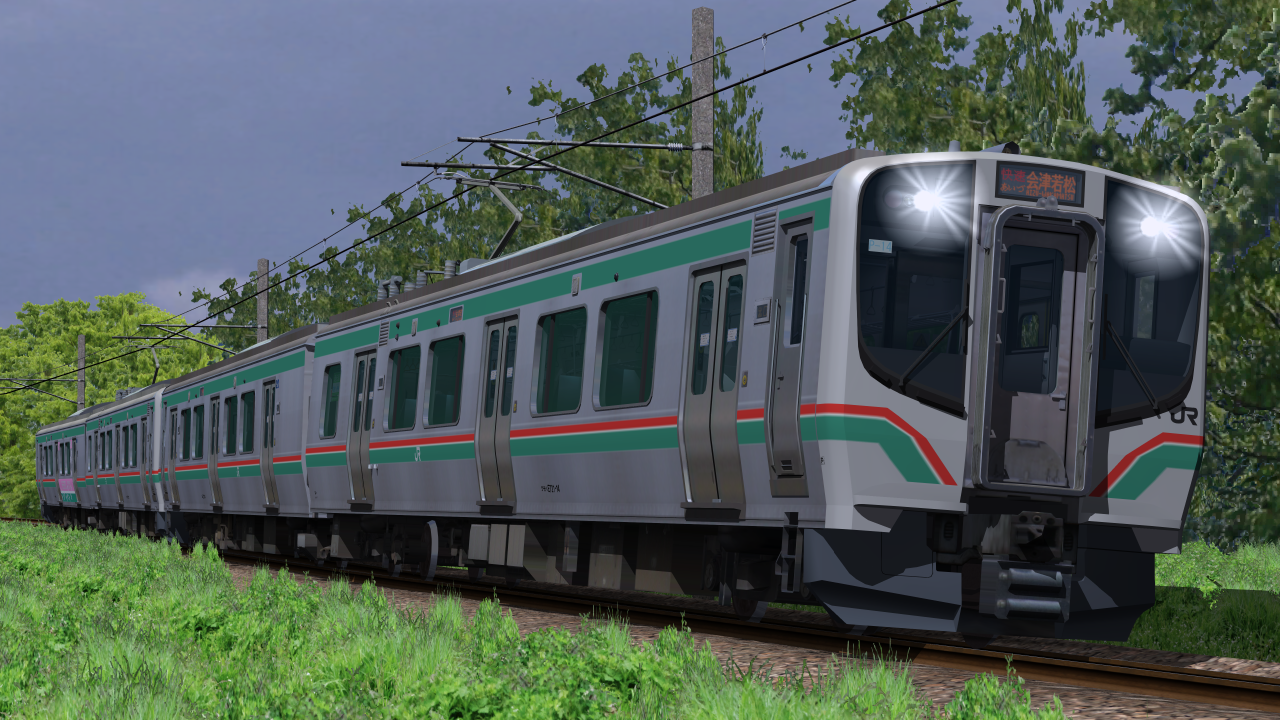 0番台。後ろには指定席車も。