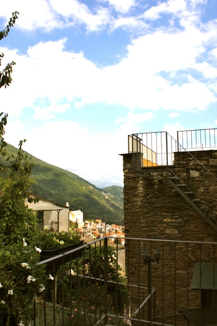 Terrasse mit Blick über Rezzo