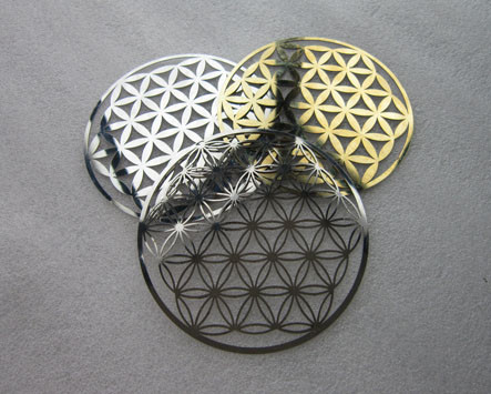 Mirrored Stainless steel 
