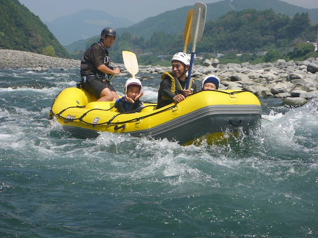 本日のブログ☆富士川ラフティングツアー