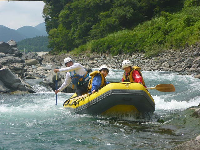 本日のブログ☆富士川ラフティングツアー