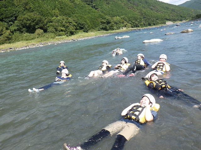 本日のブログ☆富士川ラフティングツアー