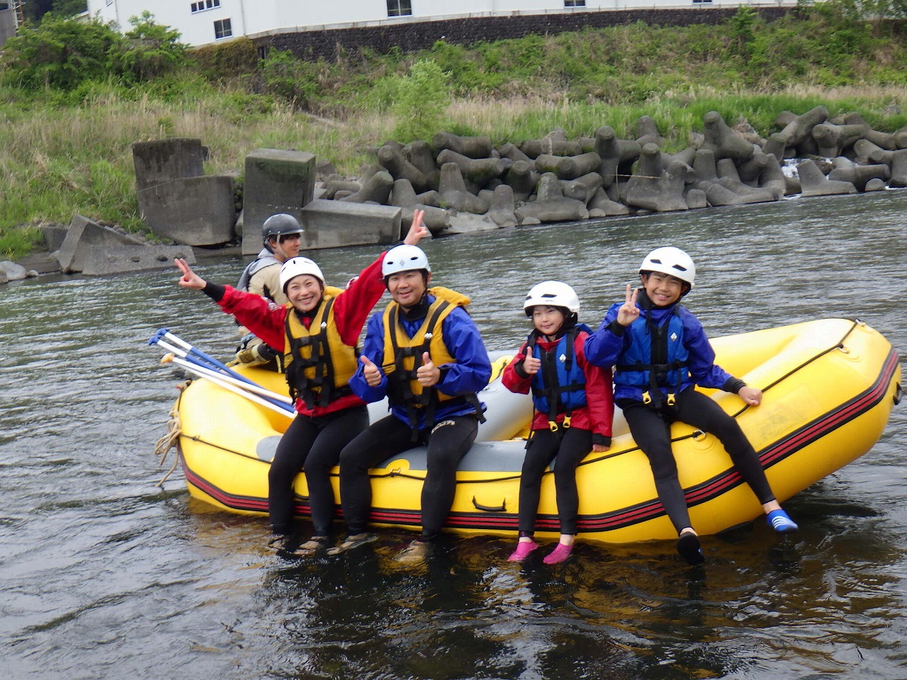 本日のブログ☆富士川ラフティングツアー