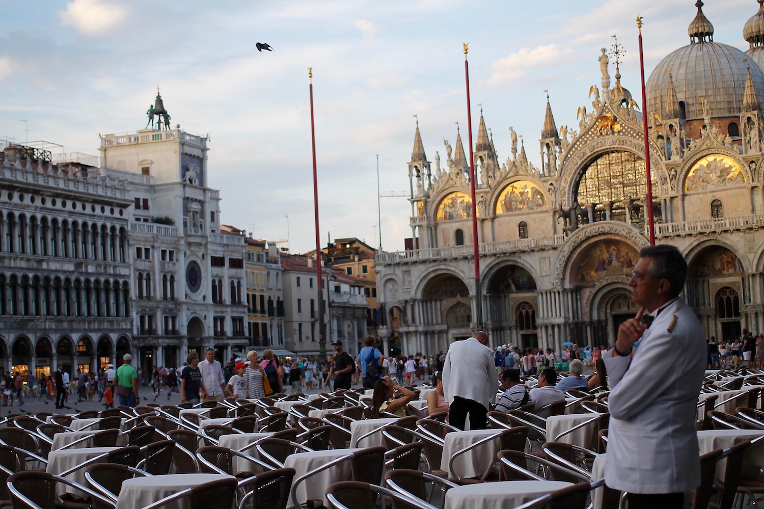 ヨーロッパのカフェ文化 世界の喫茶文化 フランス パリのカフェ文化 サードプレイスとしてのカフェ