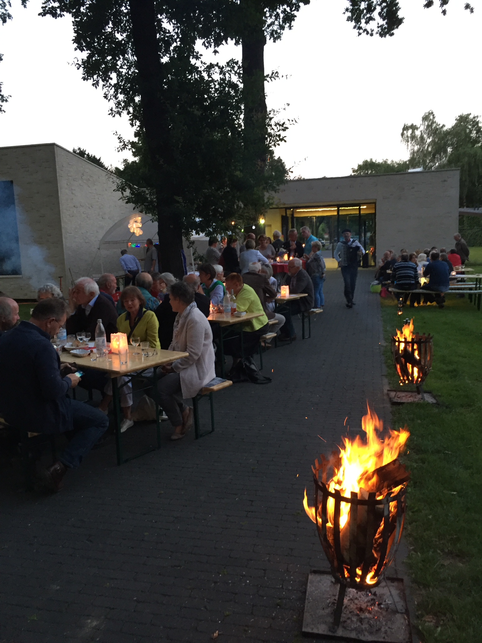 langsam wird's dunkel