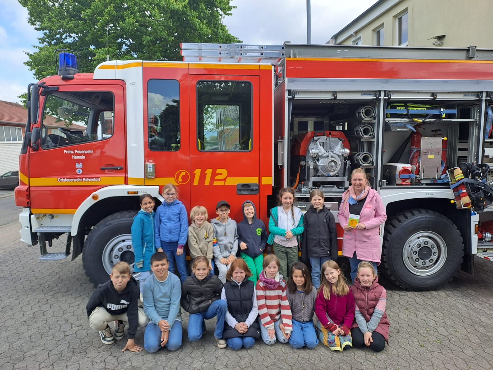 Besuch bei der Feuerwehr Halvestorf