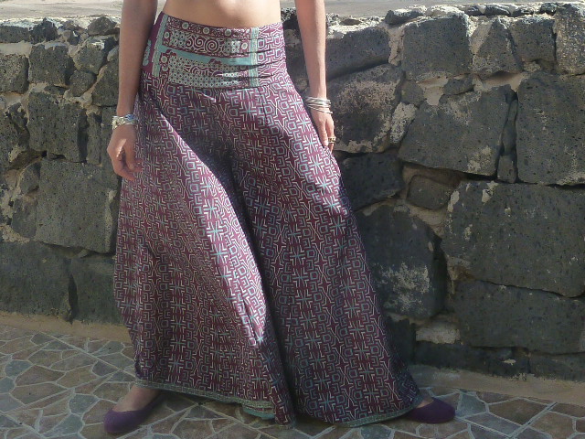 Pleat kali trousers ( free size -silk and polyestere )