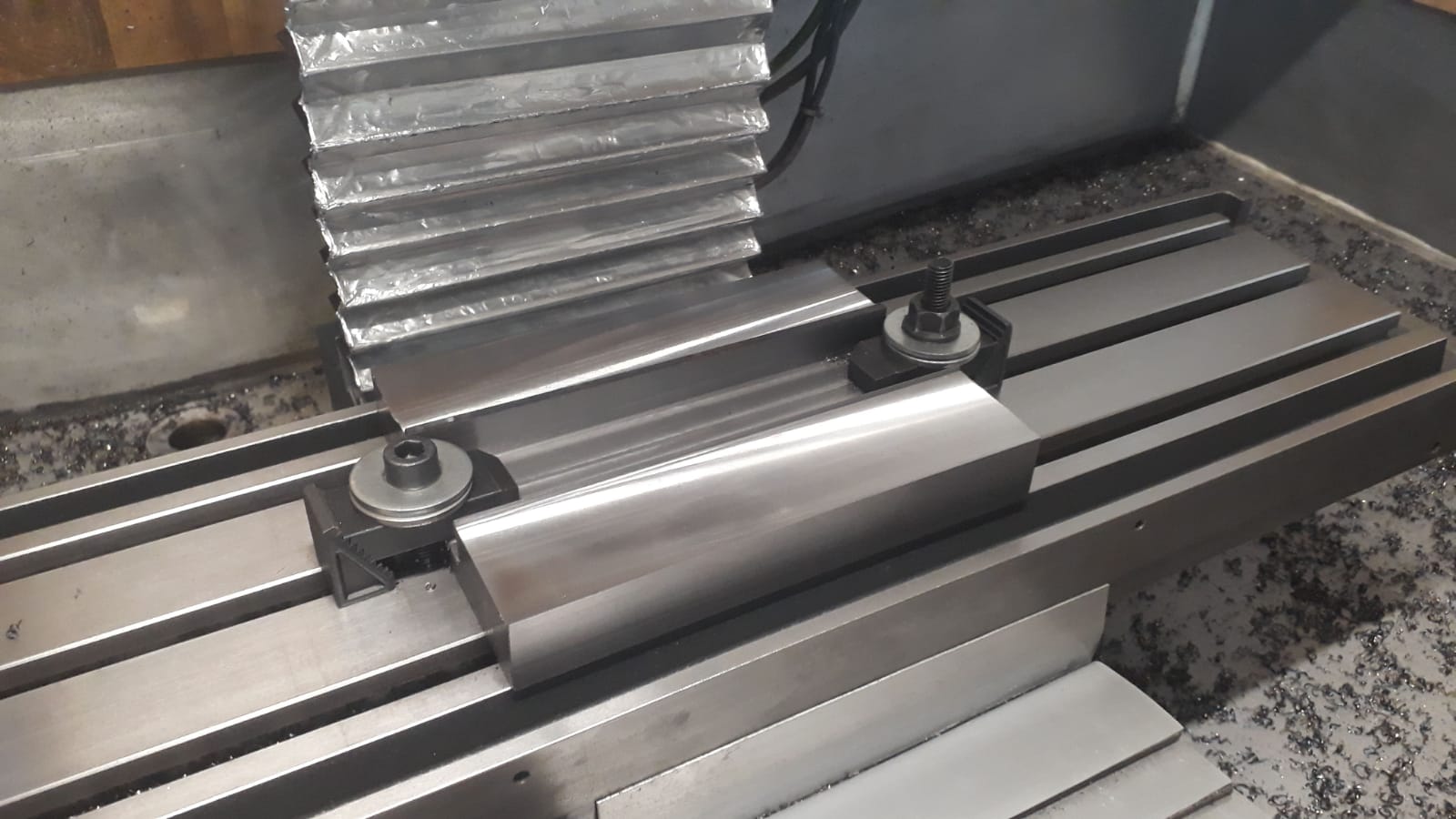 Werkstücke - alle gefertigt auf von uns umgebauten Maschinen. - CNC