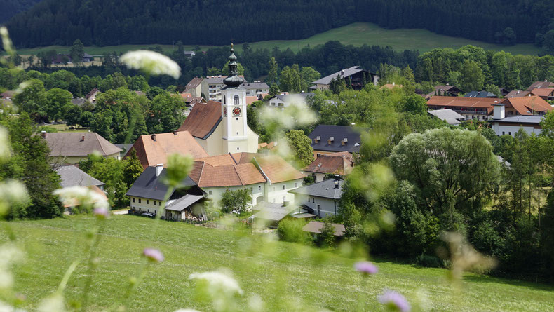 Blick zurück auf den malerischen Ort