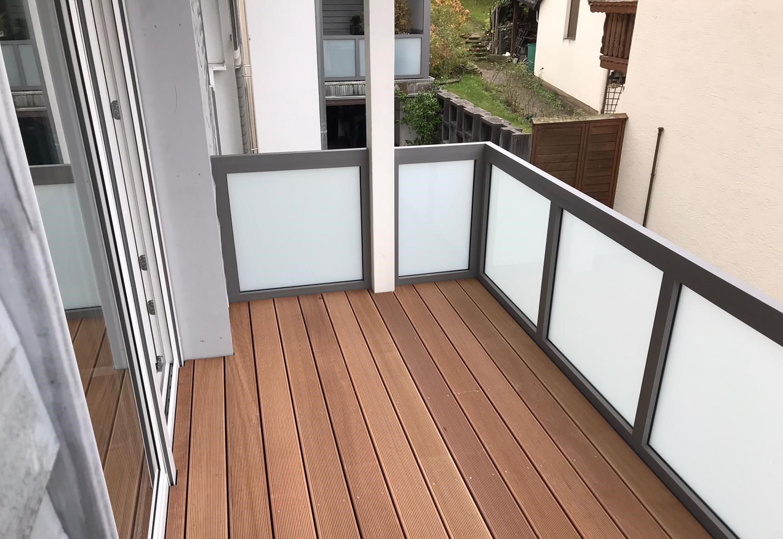 Terrassen- und Balkonböden in verschieden Ausführungen