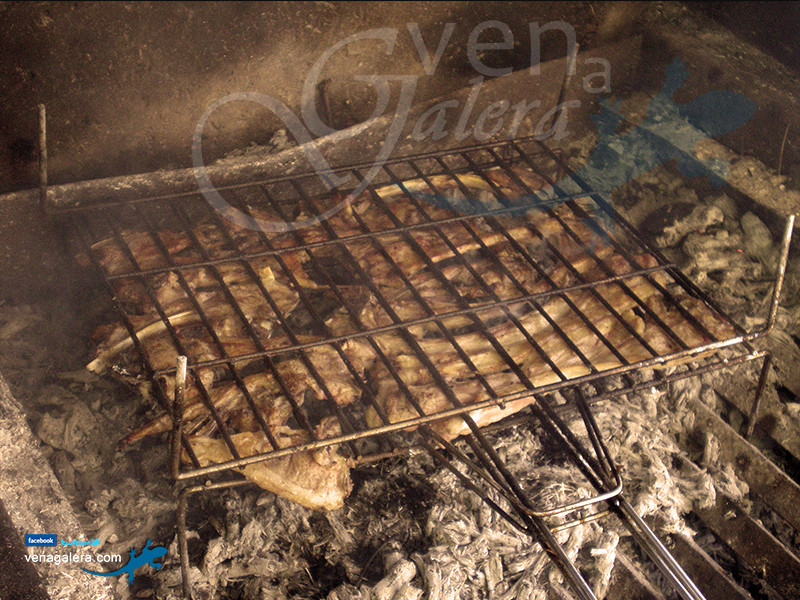 Gastronomía de Galera - Cordero segureño asado. Foto: @venagalera