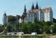 Albrechtsburg Meißen von der Elbe aus.