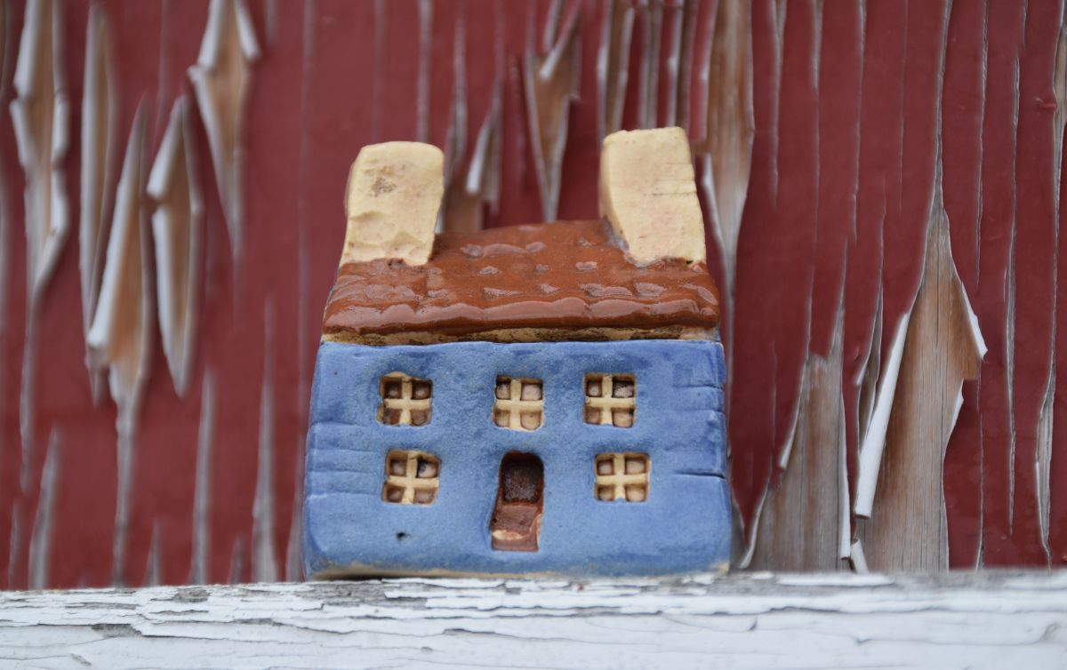 Cottage $17