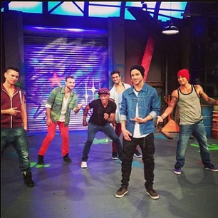 2013.6.28 On set filming a Step Up Revolution hip hop fitness DVD.  