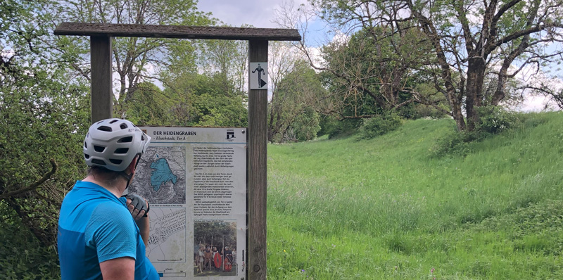 Der Heidengraben in der Elsachstadt