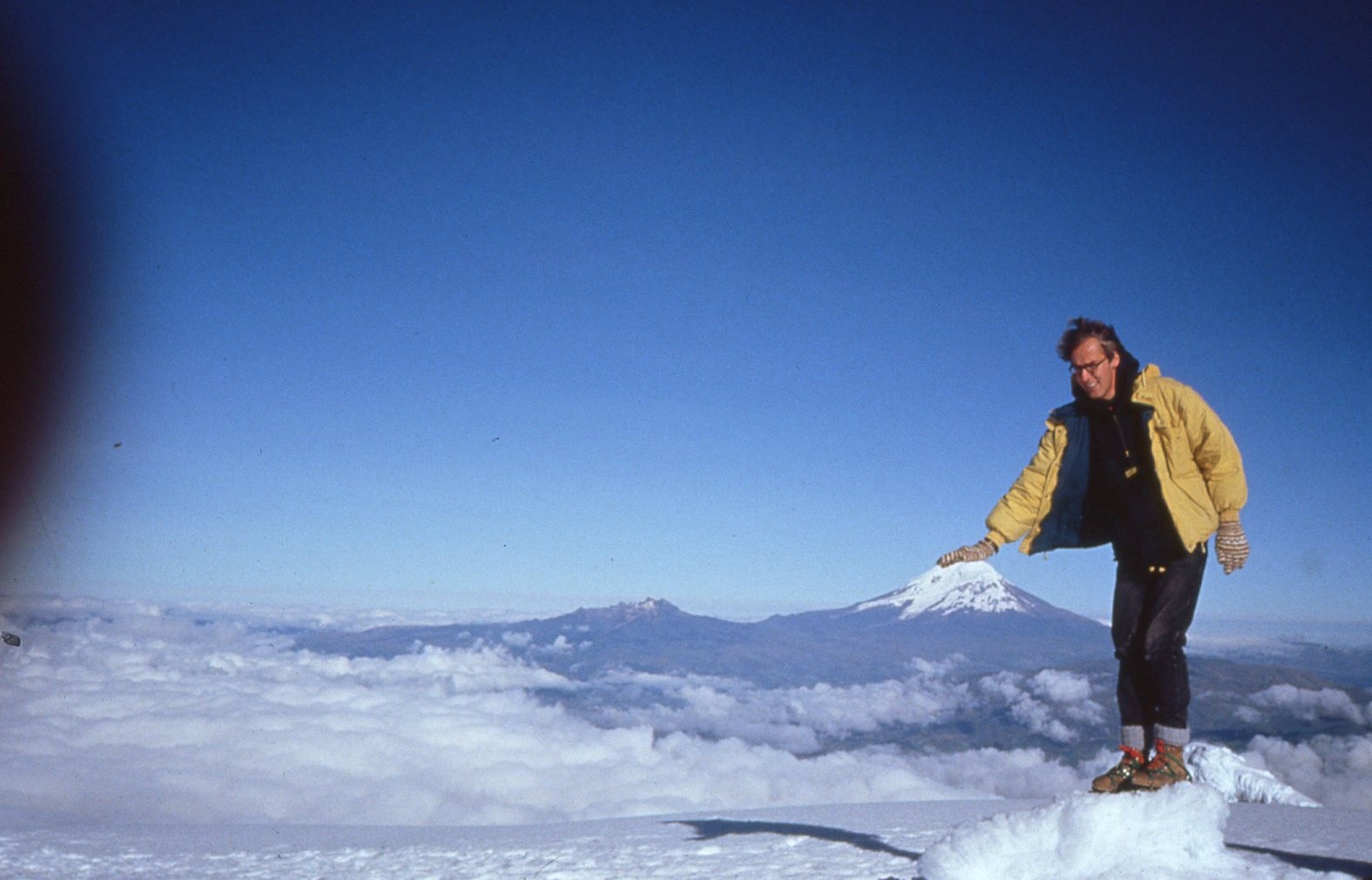 Der Cotopaxi vom Tungurahua (5016m), im Jahre 1994