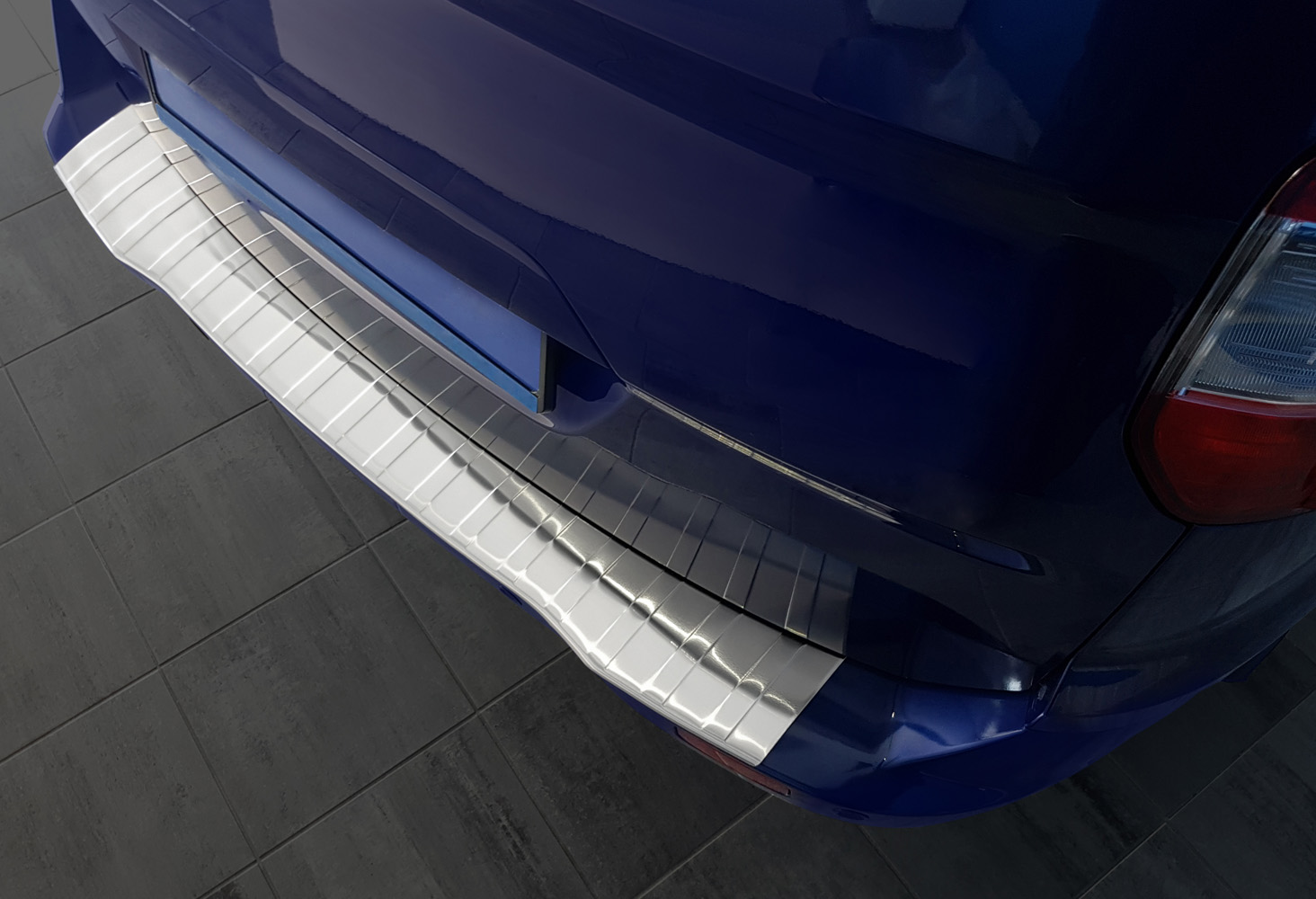 Ladekantenschutz für BMW 4 - Schutz für die Ladekante Ihres Fahrzeuges