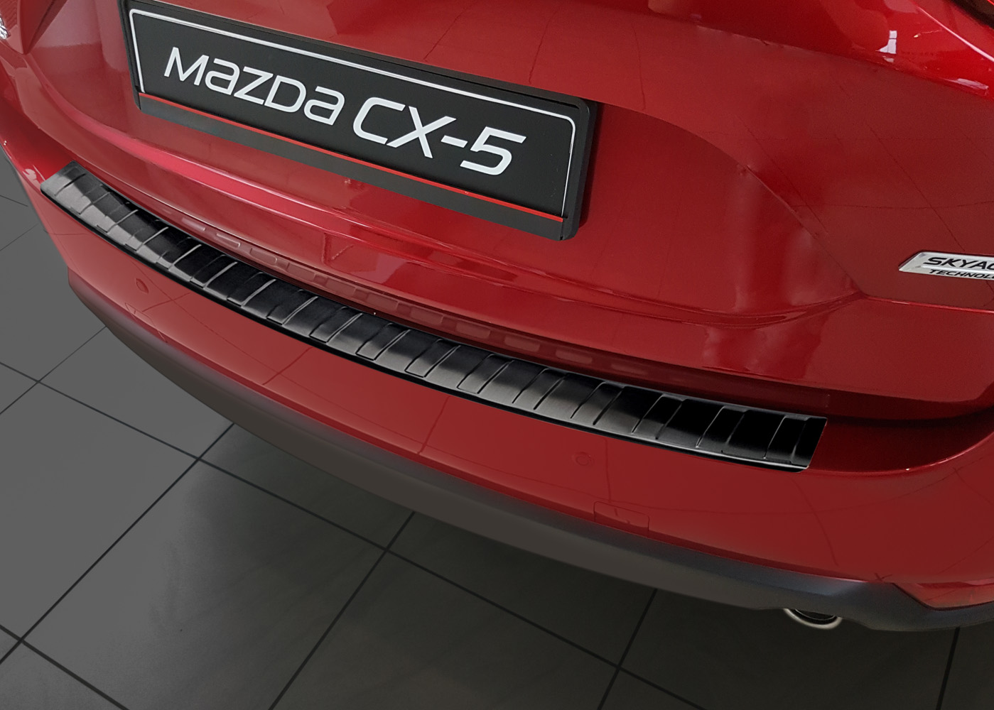 Ladekantenschutz für Mazda CX-5 - Schutz für die Ladekante Ihres Fahrzeuges | Abdeckblenden