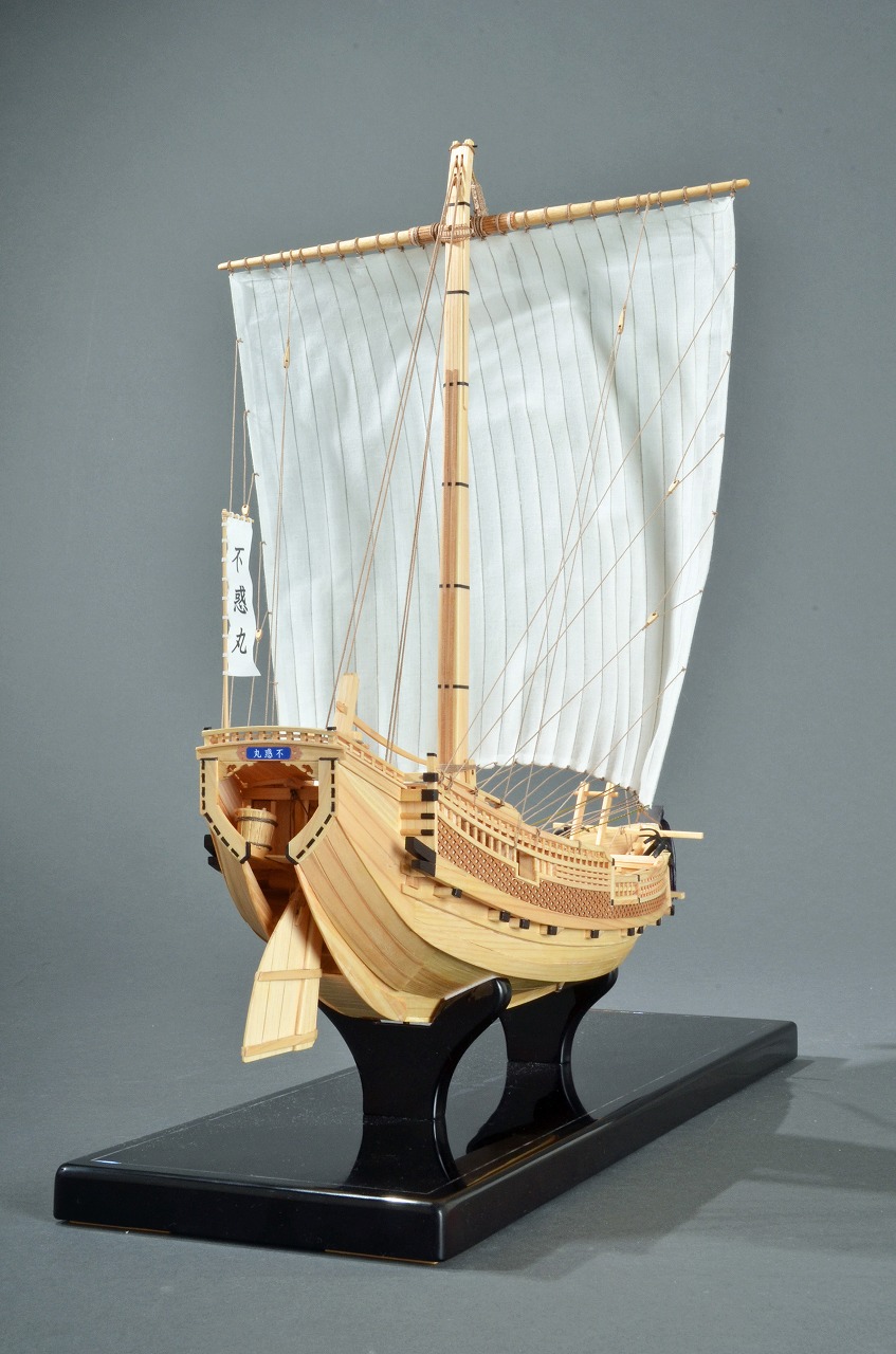 Photo Gallery of Japanese Sailing Ships and Boats The ROPE Tokyo