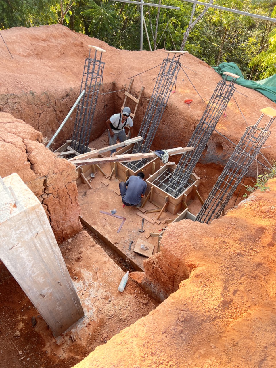 March 2023 - foundation of kitchen/dining