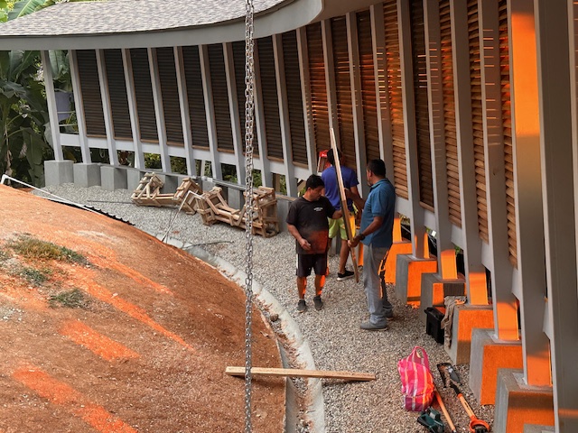 February 2024 - the rear wall of the house is further completed: louvers with mosquito netting
