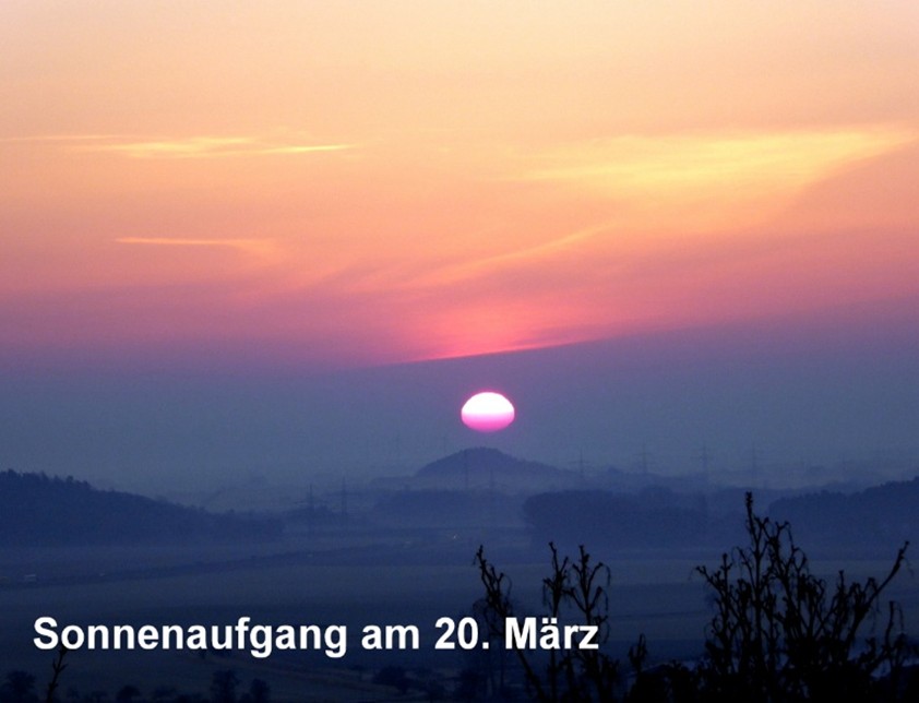 Der dazu passende Sonnenaufgang zur Tag- und Nachtgleiche über d. Lehof bei Qlb.