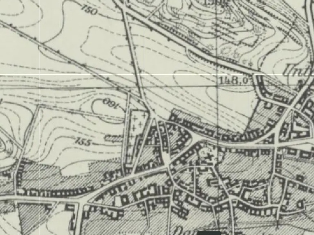 In der Karte von 1910 ist die doch knappere Bebauung gut zu erkennen.