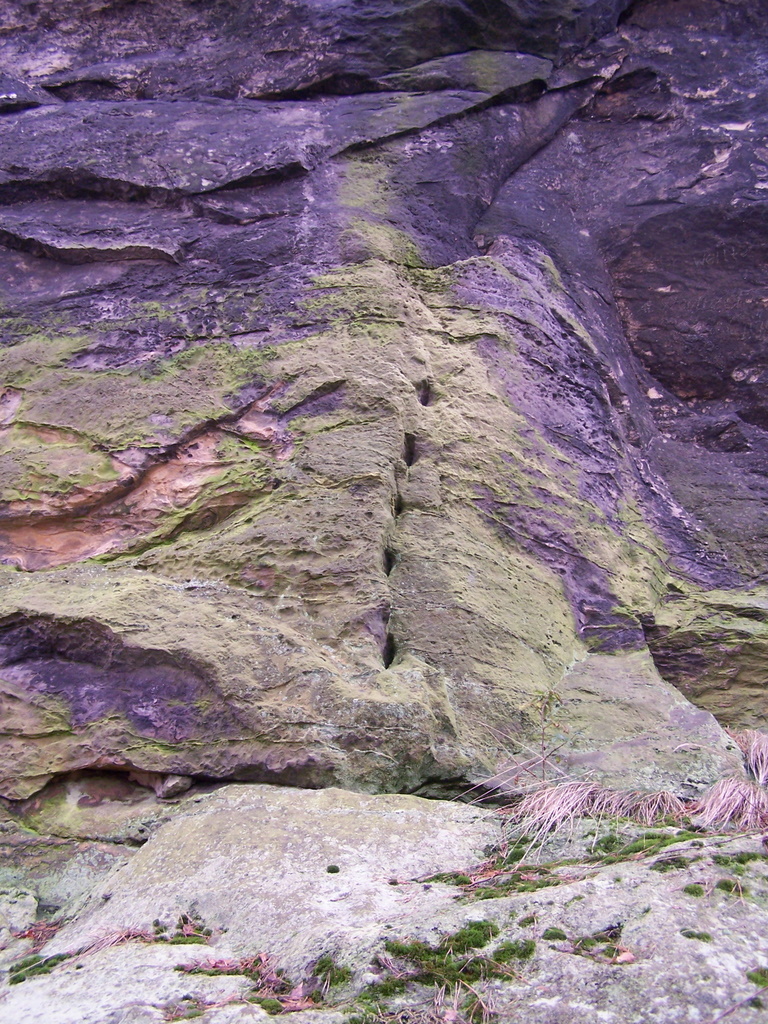 Keilstellen an vielen Felsen