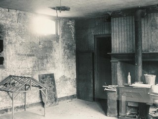 Ferme d'Antan, l'intérieur en 1986, avant travaux