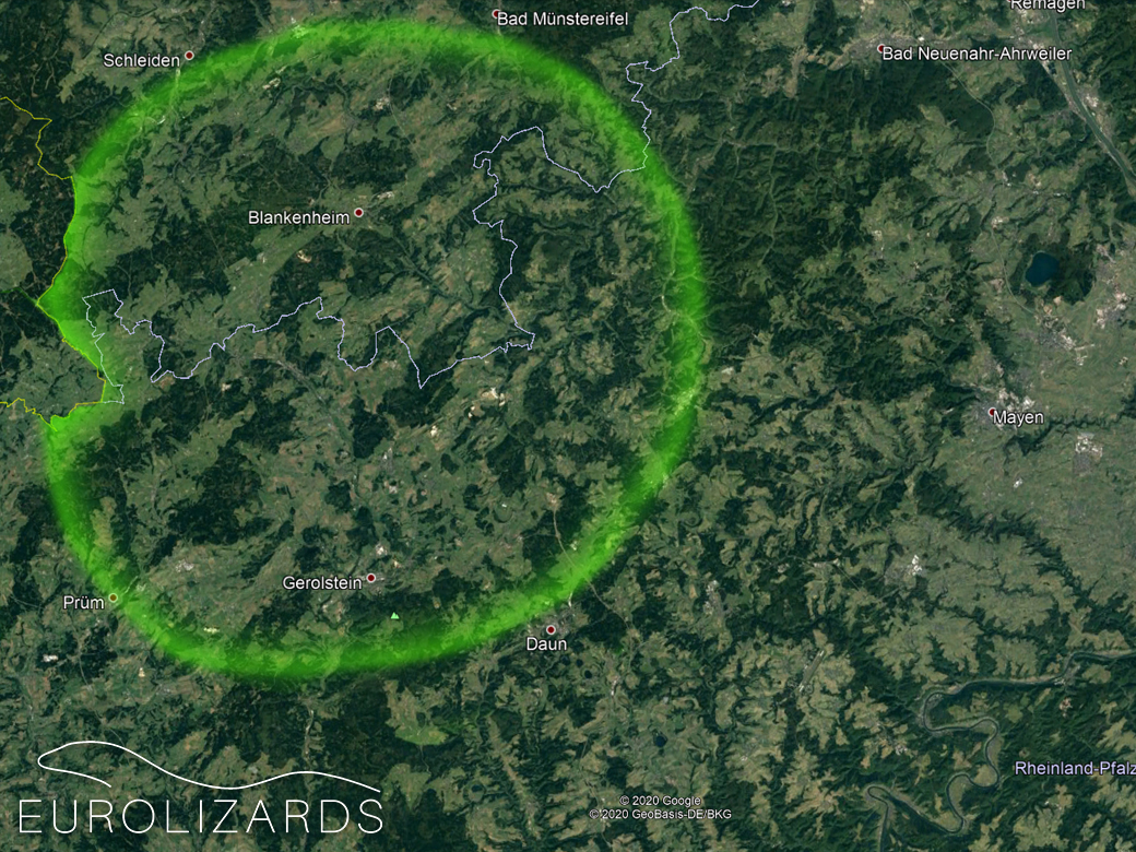 Our area with the places which can be reached within about 30 minutes. On the left, the Belgian border (which was a hard border, during lockdown)  is marked in yellow; top right, the Rhein river can be seen, the meanders bottom right are the Mosel river.