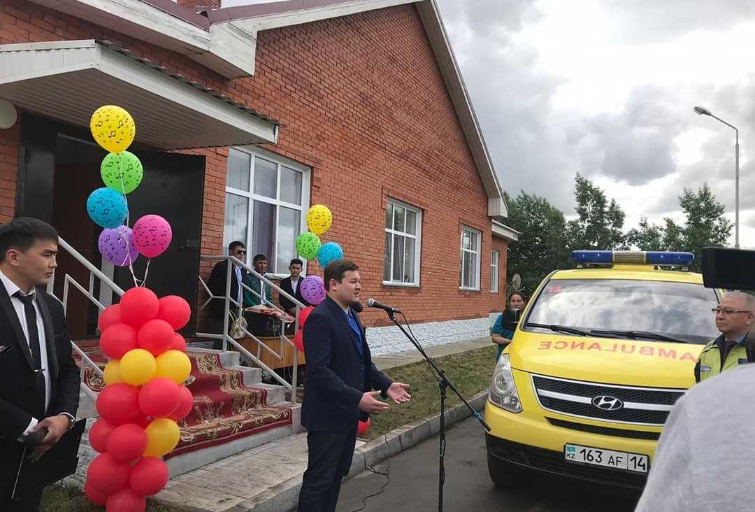 Новый пункт службы 103 открылся во врачебной амбулатории в селе Хмельницкое Щербактинского района с участием заместителя акима области А.Оралова. 2019 год