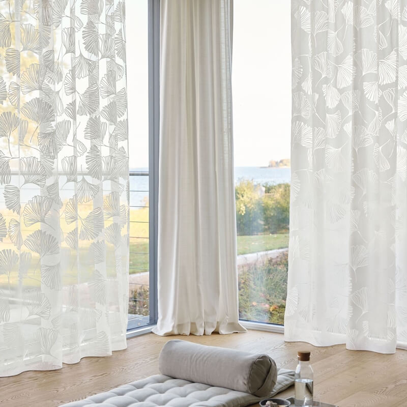 Minimalistische Gardinen - moderne Ideen für klare, ruhige Räume