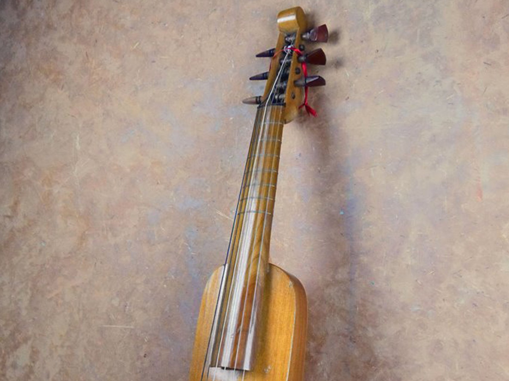 1958 Viola de ganba