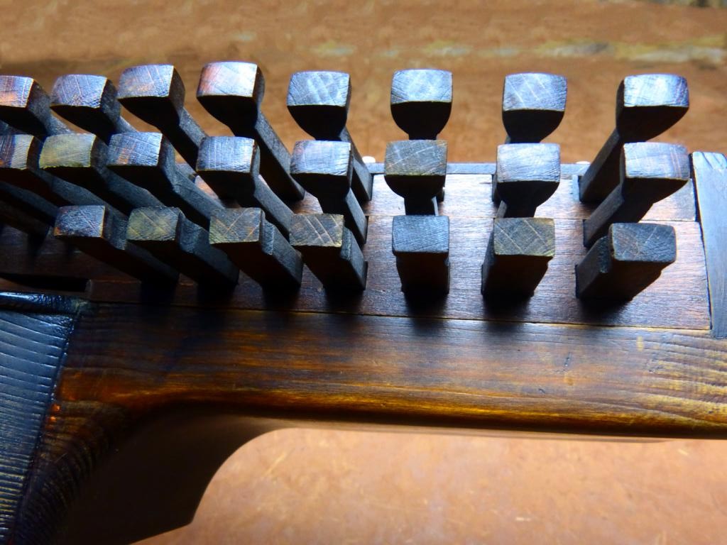 2012 Nickelharpa