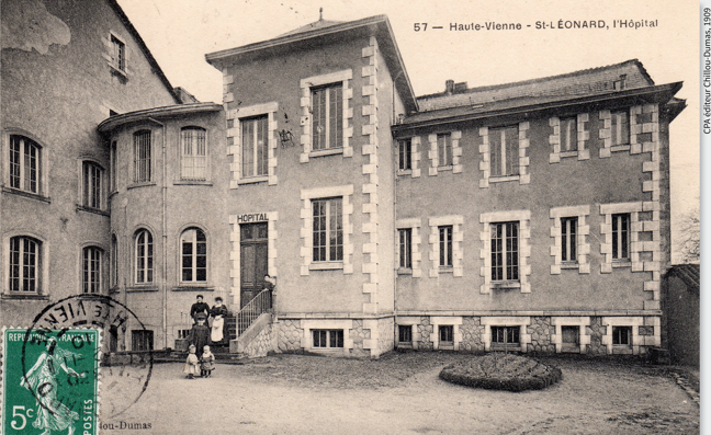 Une des maisons de la rue Daniel-Lamazière utilisée comme hôpital - Ici en 1909 - Collection CSSL.