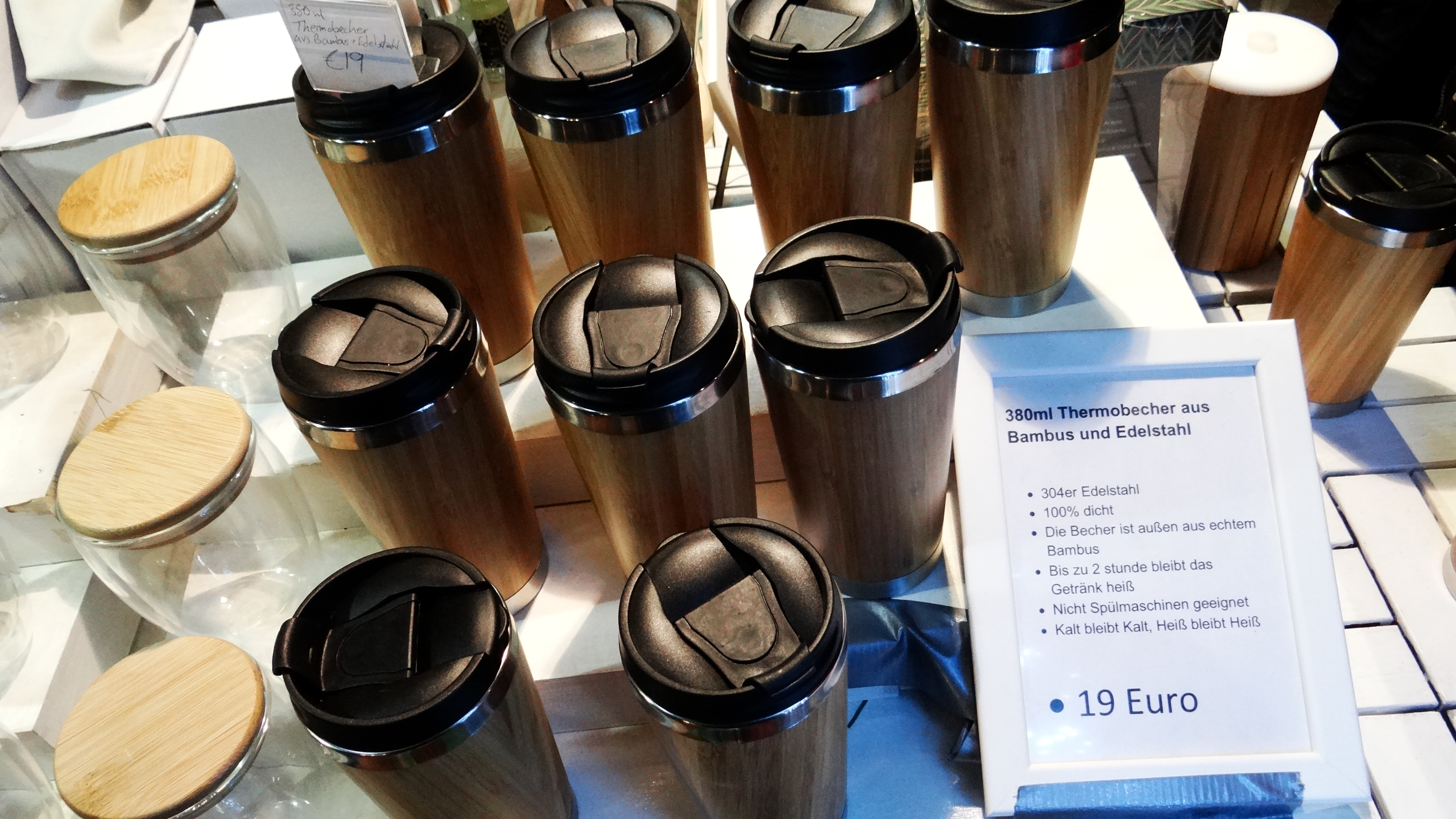 fair4world - Tollwood München Geschenkideen - Coffee To Go-Becher Bambus