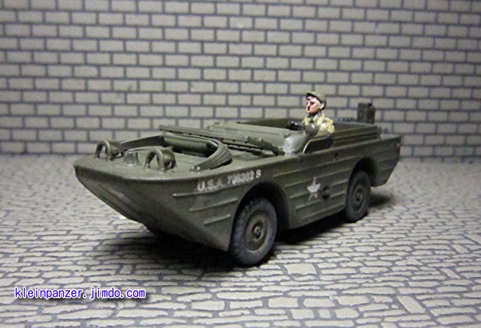 【ミニチュアボトル】カンバス1964 31xhpeG8YHL.jpg_BO30,255,255,