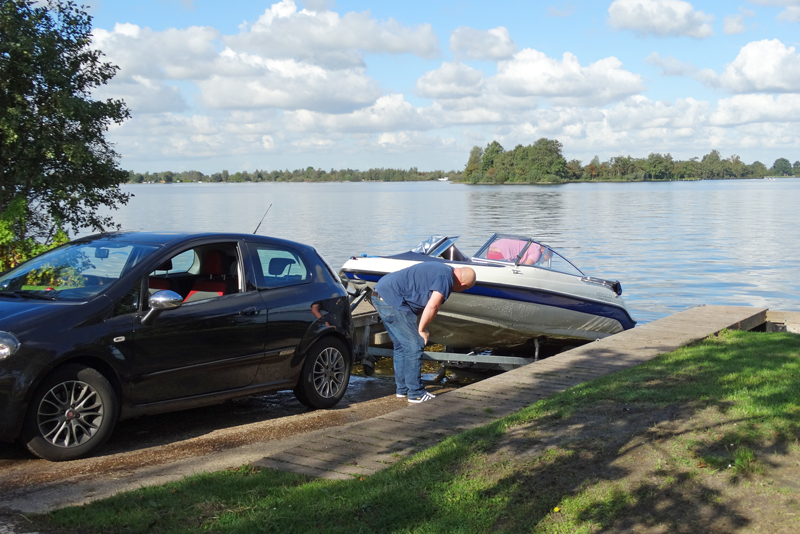 Boot te water laten Verrassend Vinkeveen