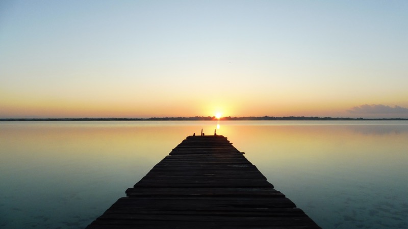 THE sunrise - Bacalar - The lake of the seven colours