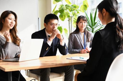 日向Career