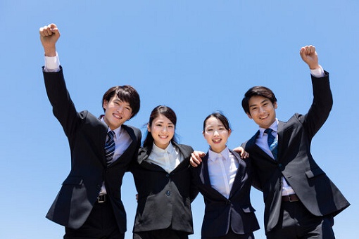 日向Career