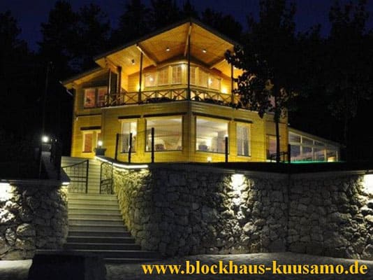 Blockhaus als Hanghaus - Wohnhaus - Einfamilienhaus - Hanghaus - Architektenhaus 