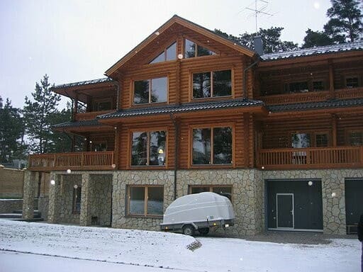 Ökologisches Holzhaus - Blockhaus Deluxe - Massivholzhaus - Wohnhäuser 