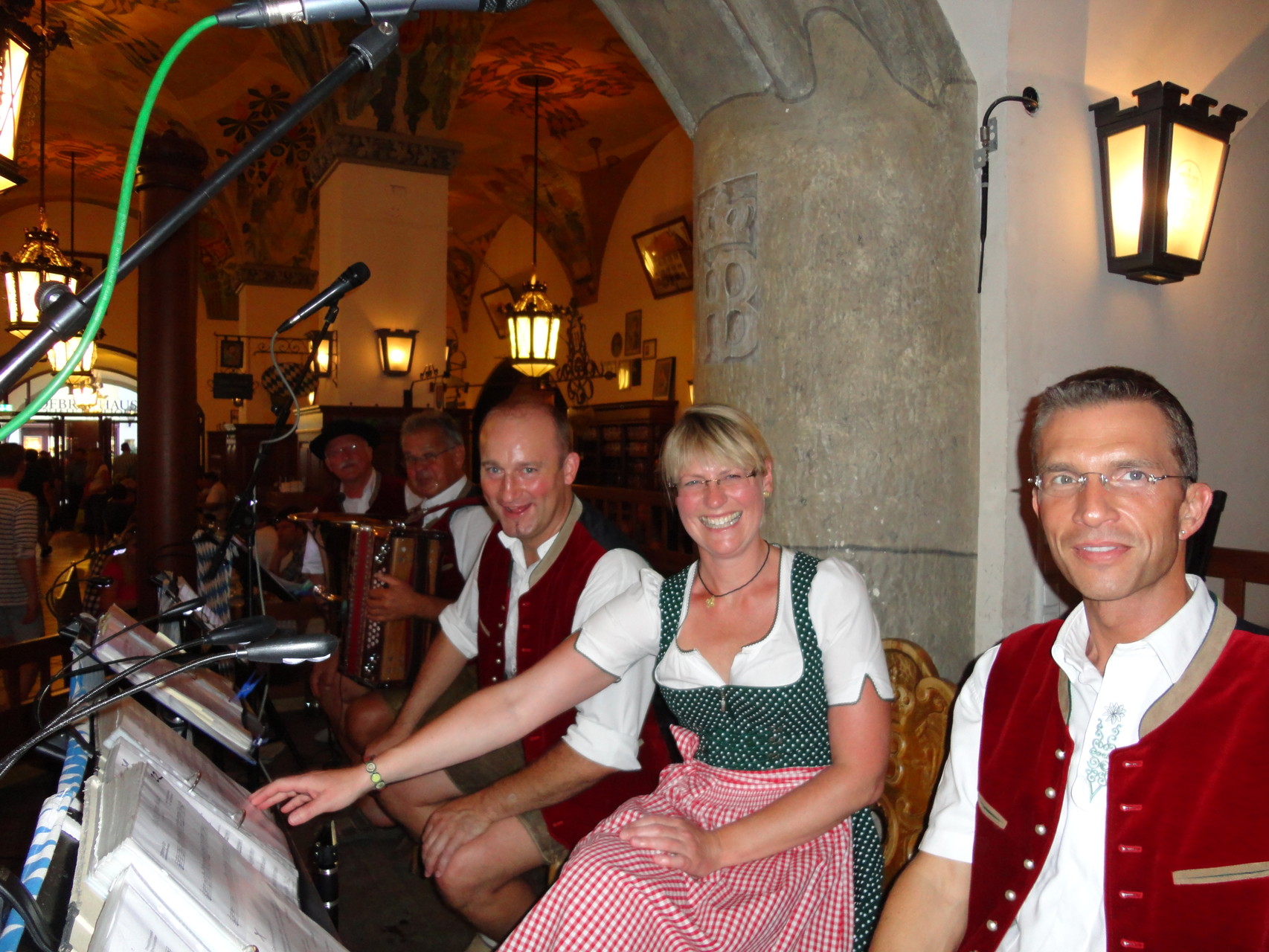 Heute mit Unterstützung an der Klarinette im Hofbräuhaus München