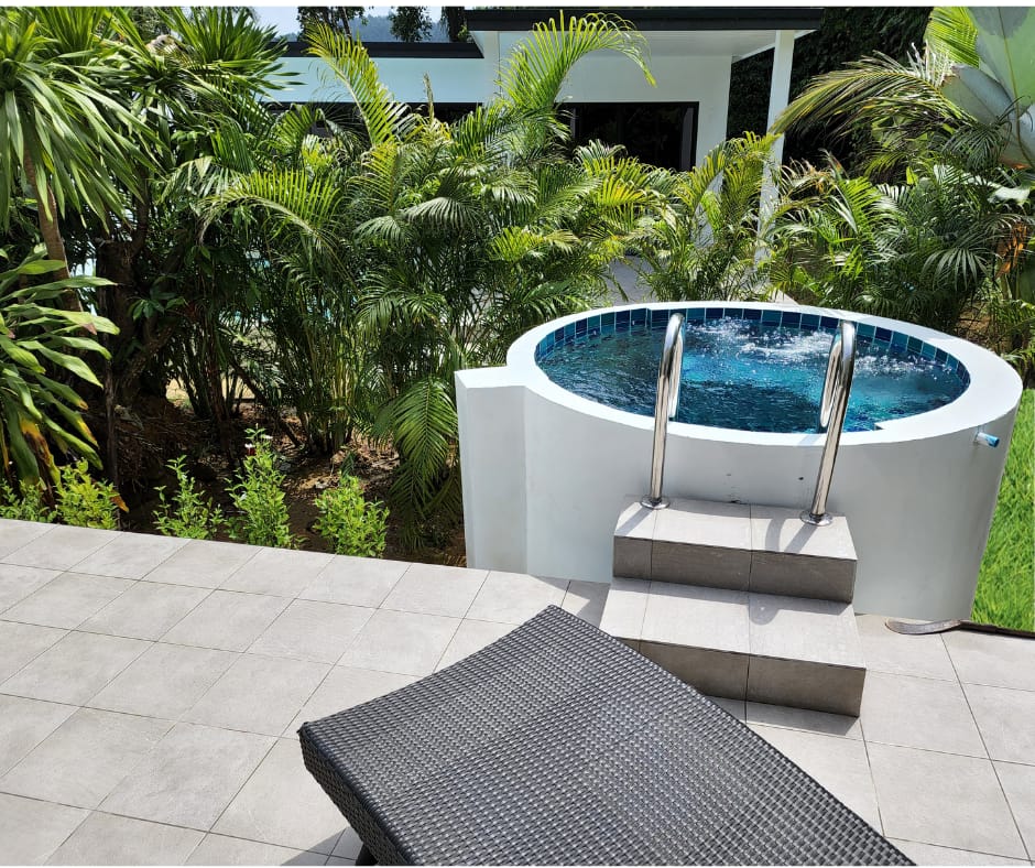 Our villa with private jacuzzi KhaoLakExoticBoutiqueResort